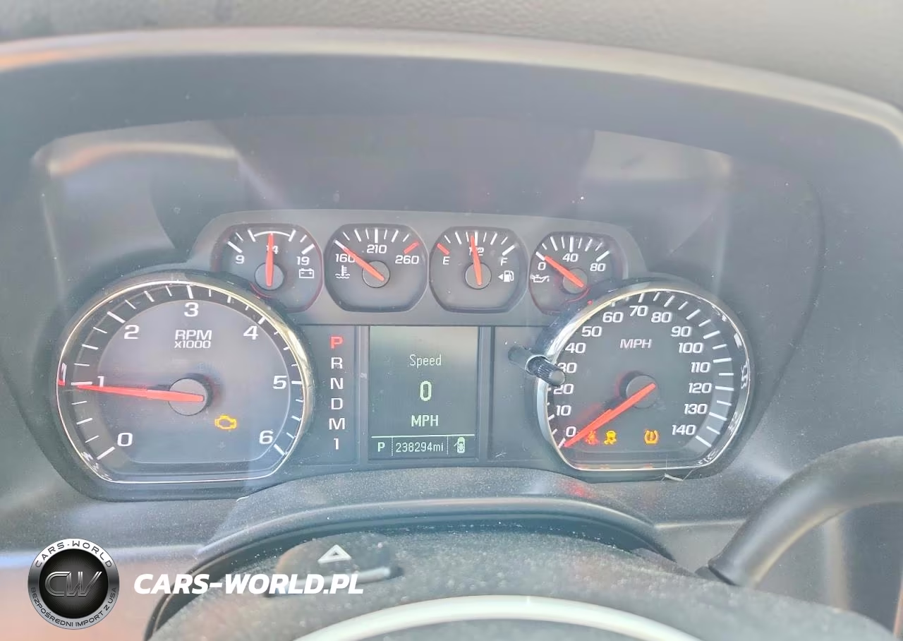 2015 Chevrolet Silverado K2500 Heavy Duty VIN:1GC2KUEG5FZ504757 - 9