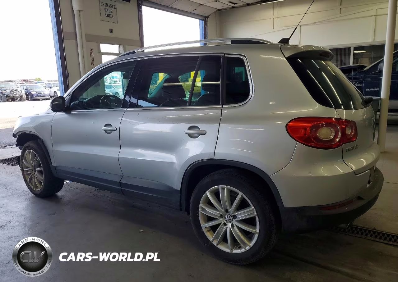 2010 Volkswagen Tiguan Se VIN:WVGBV7AXXAW529884 - 2
