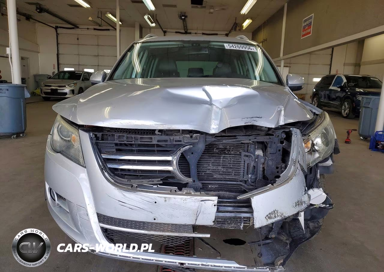 2010 Volkswagen Tiguan Se VIN:WVGBV7AXXAW529884 - 5