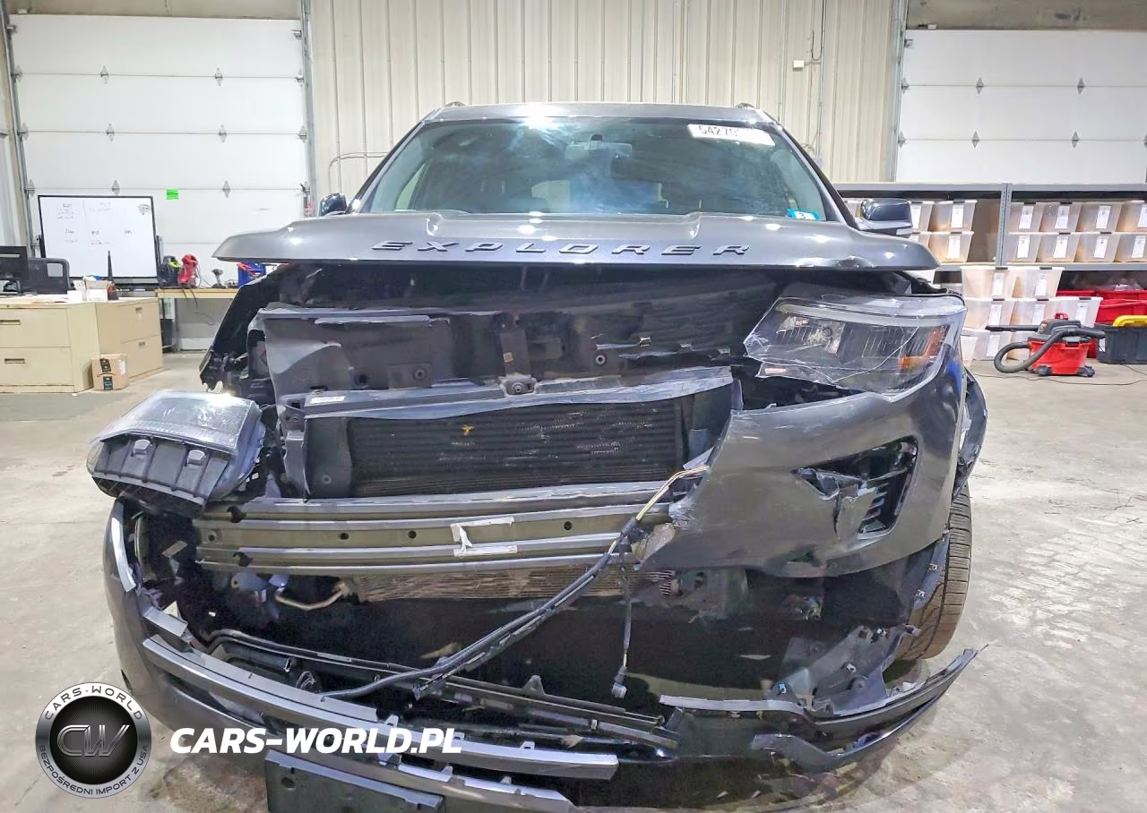2019 Ford Explorer Sport VIN:1FM5K8GT4KGB10652 - 5