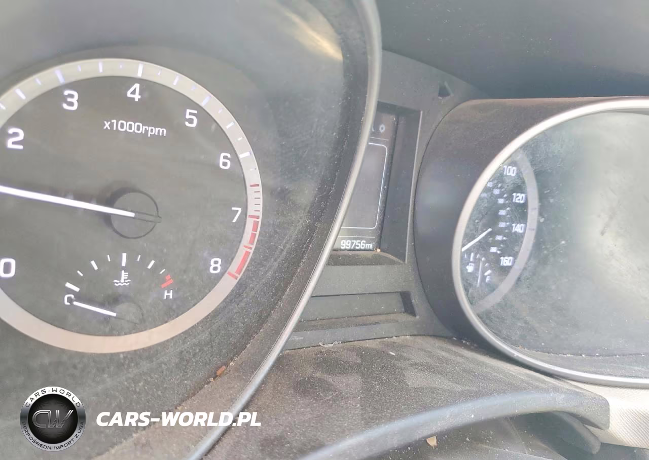 2018 Hyundai Santa Fe Sport 2.4L VIN:5XYZTDLB4JG560845 - 9