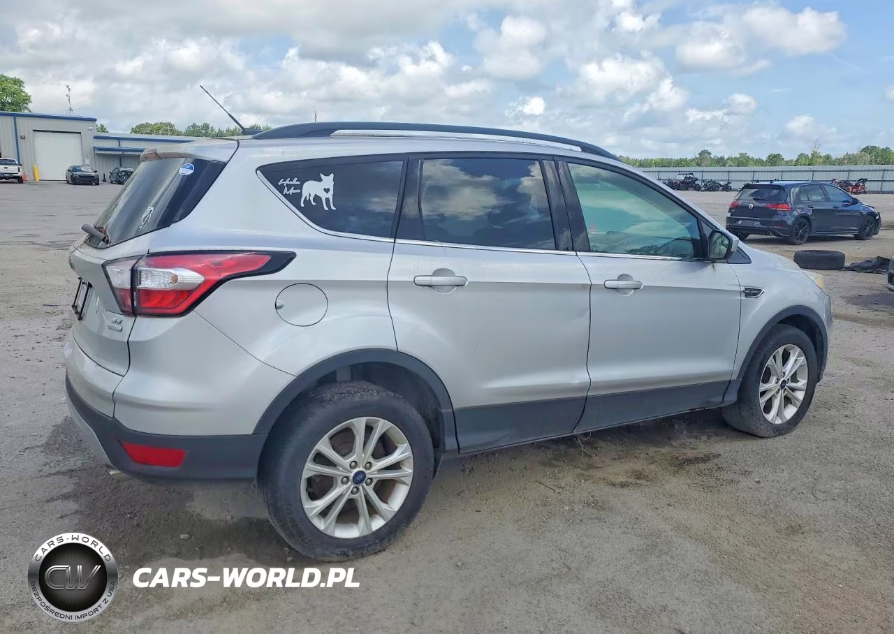2018 Ford Escape Se VIN:1FMCU0GD7JUB62109 - 3