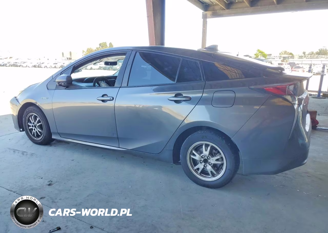 2016 Toyota Prius Two VIN:JTDKBRFU4G3010864 - 2