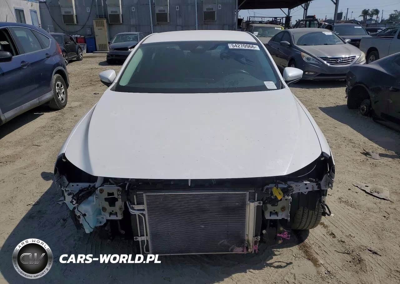 2019 Mazda 3 Preferred VIN:3MZBPADL7KM105467 - 5