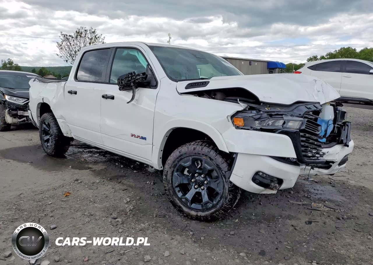 2025 Ram 1500 Big Horn VIN:1C6SRFFP1SN625915 - 4