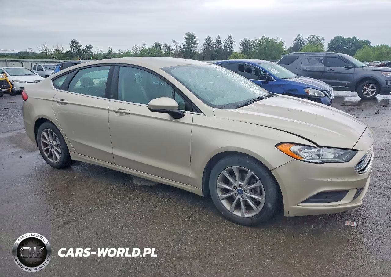 2017 Ford Fusion Se VIN:3FA6P0H74HR377116 - 4
