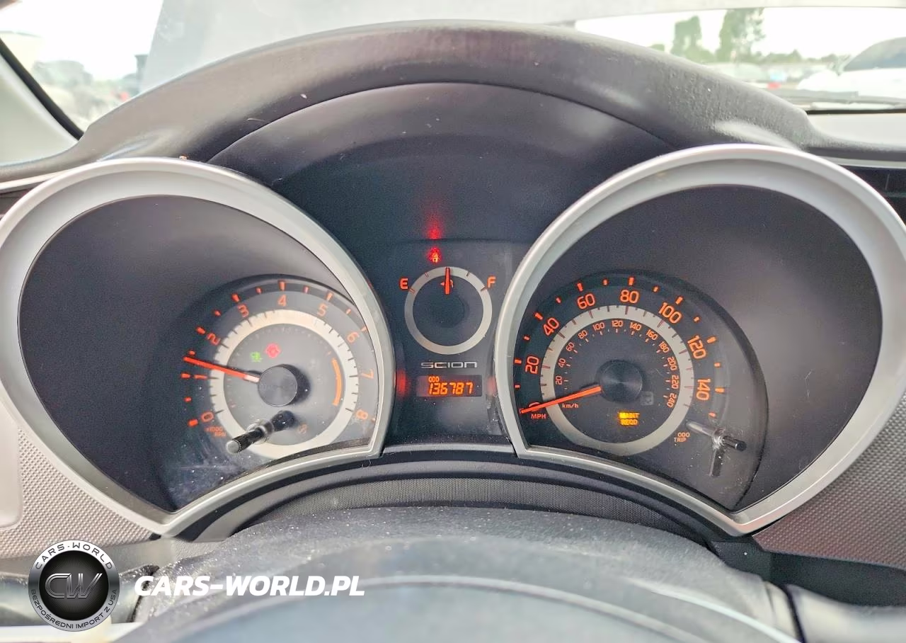 2015 Scion Tc Base VIN:JTKJF5C75F3095552 - 9