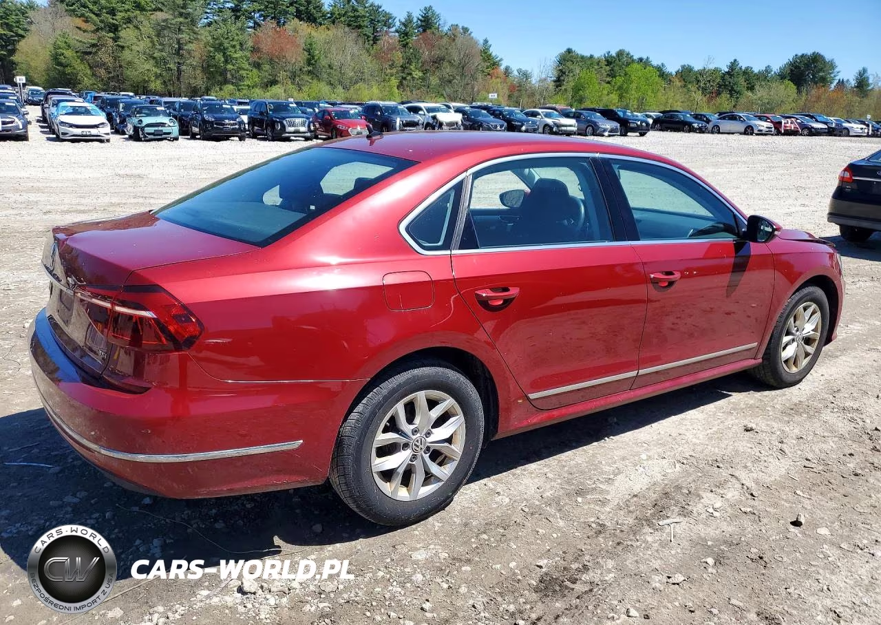 2017 Volkswagen Passat S VIN:1VWAT7A33HC030193 - 3