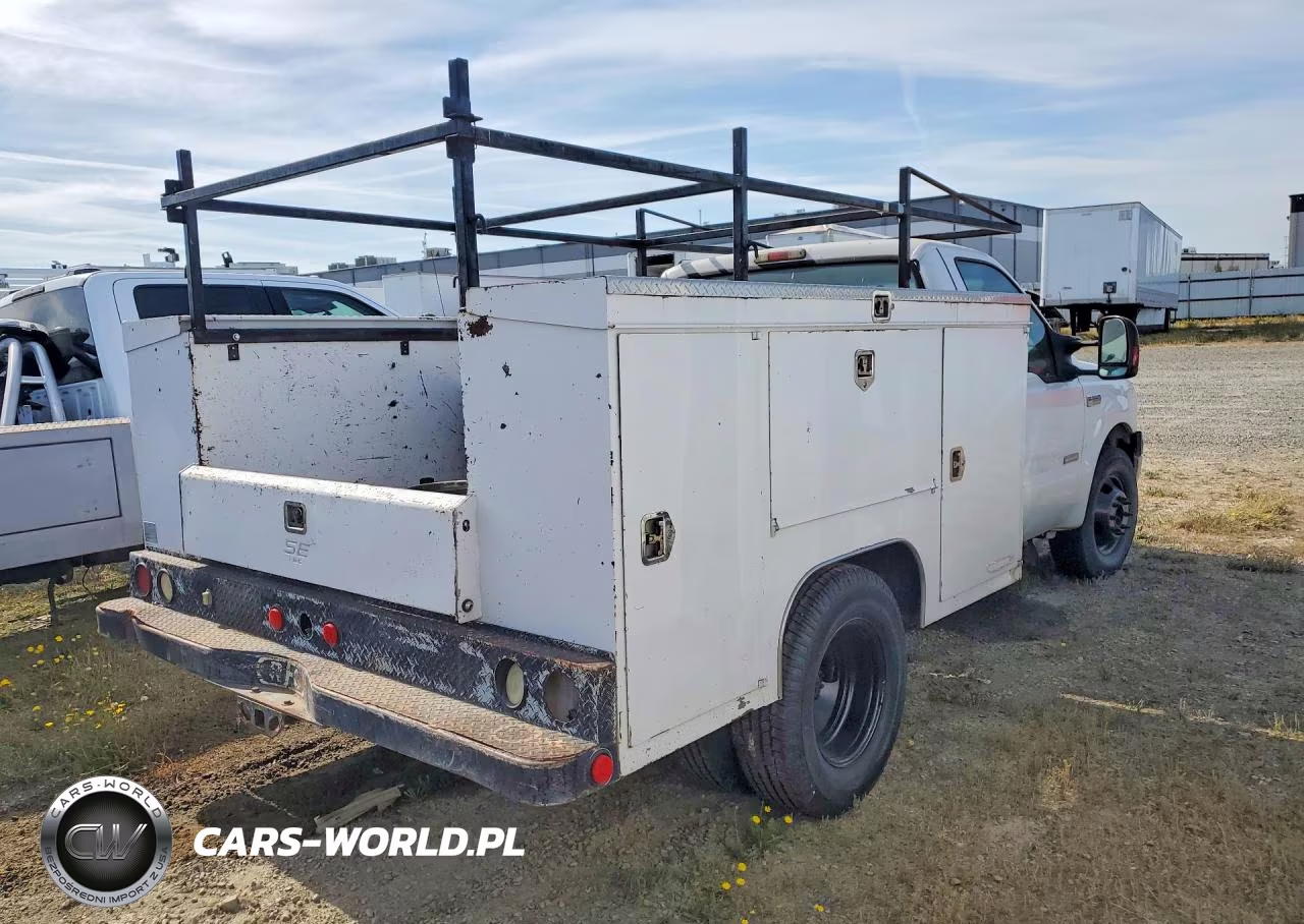 2007 Ford F350 Super Duty VIN:1FTWF32P17EA84623 - 3