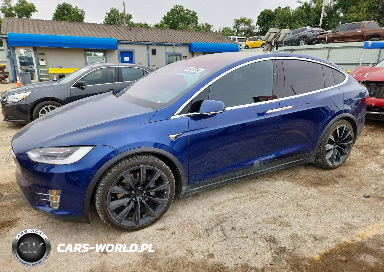 2019 Tesla Model X VIN:5YJXCAE28KF193055 - 1