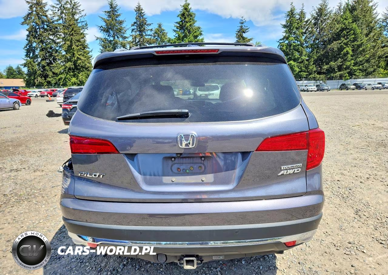 2016 Honda Pilot Touring VIN:5FNYF6H97GB087575 - 6
