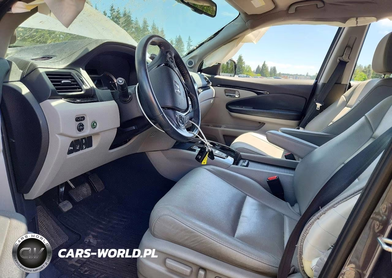 2016 Honda Pilot Touring VIN:5FNYF6H97GB087575 - 7
