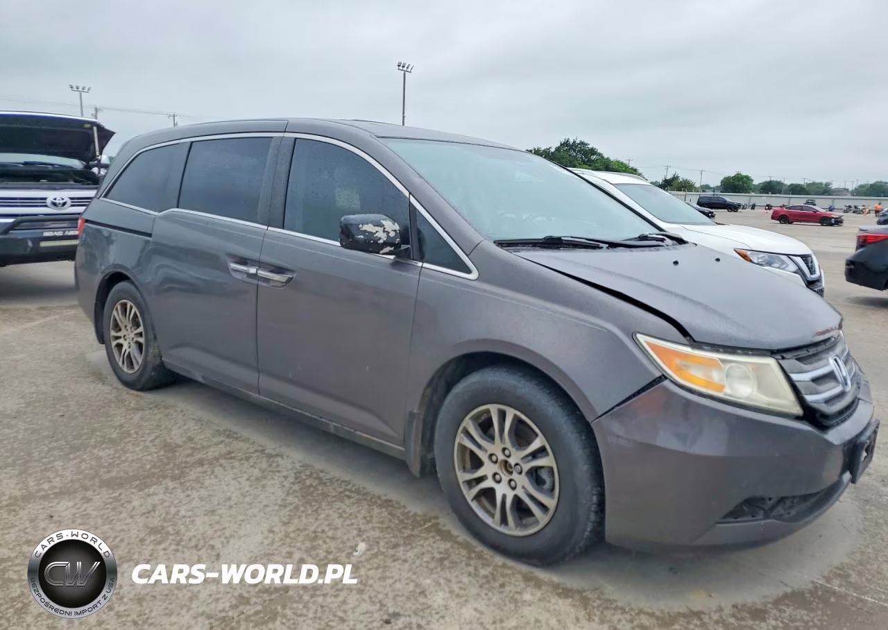 2013 Honda Odyssey Exl VIN:5FNRL5H65DB081136 - 4