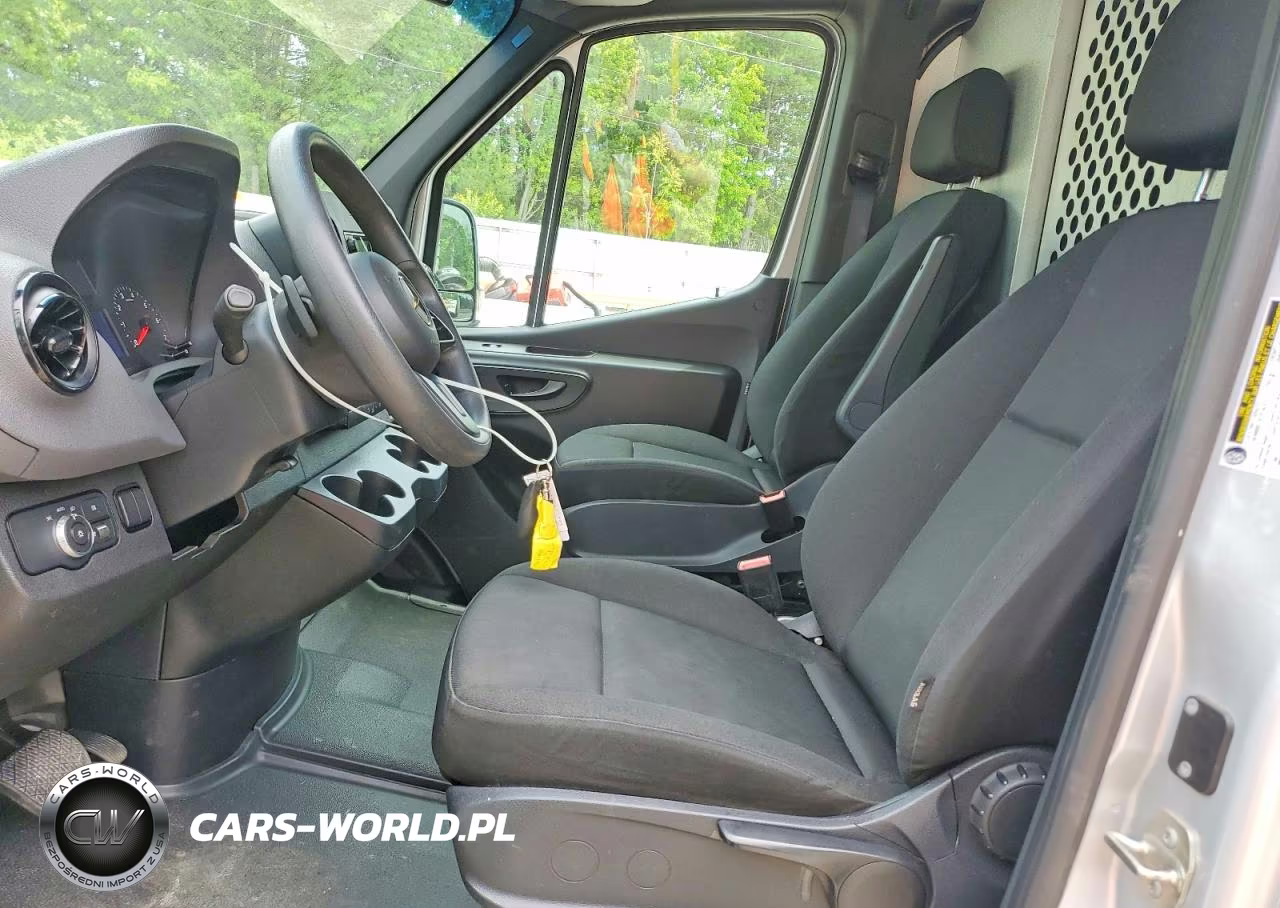 2019 Mercedes-Benz Sprinter 1500 VIN:W1W70BGY2KT019161 - 7
