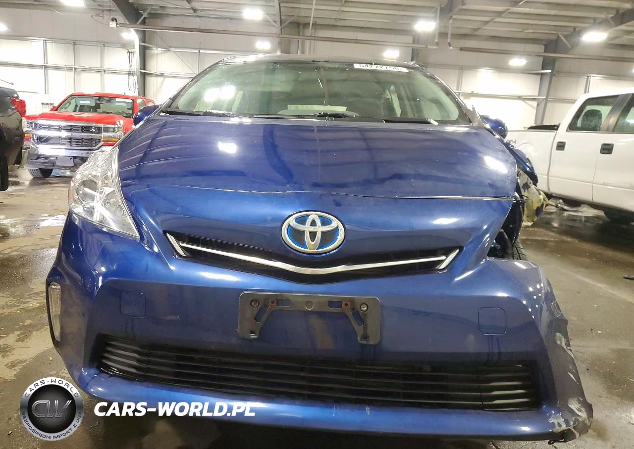 2014 Toyota Prius V Three VIN:JTDZN3EU5E3362885 - 5