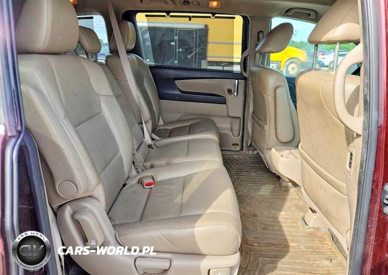 2014 Honda Odyssey Touring VIN:5FNRL5H96EB085787 - 11