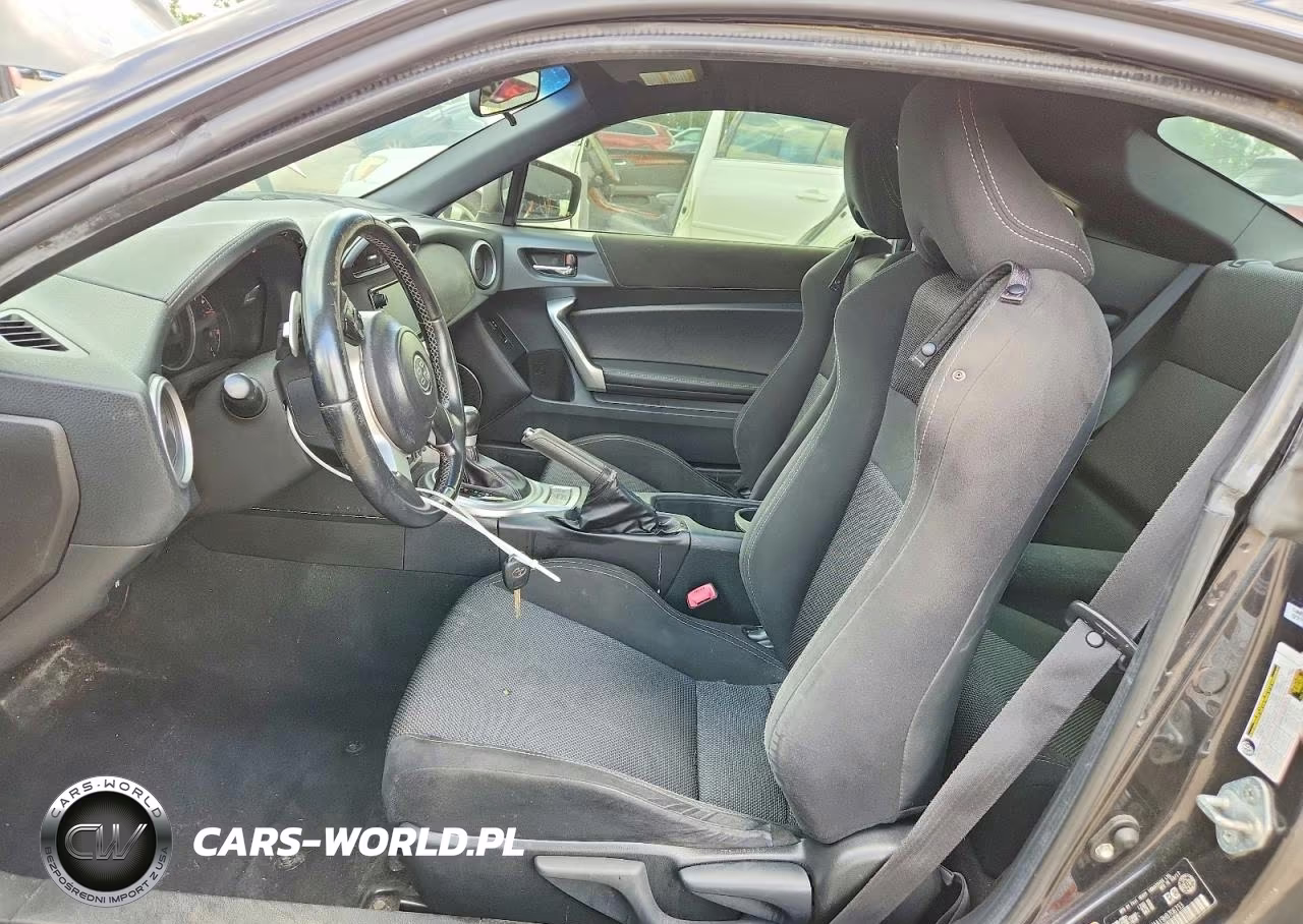 2017 Toyota 86 Base VIN:JF1ZNAA19H8706733 - 7