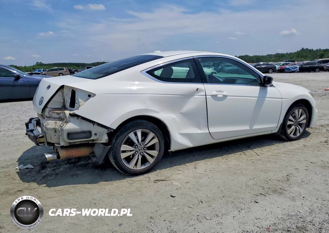 2011 Honda Accord Exl VIN:1HGCS1B83BA008852 - 3