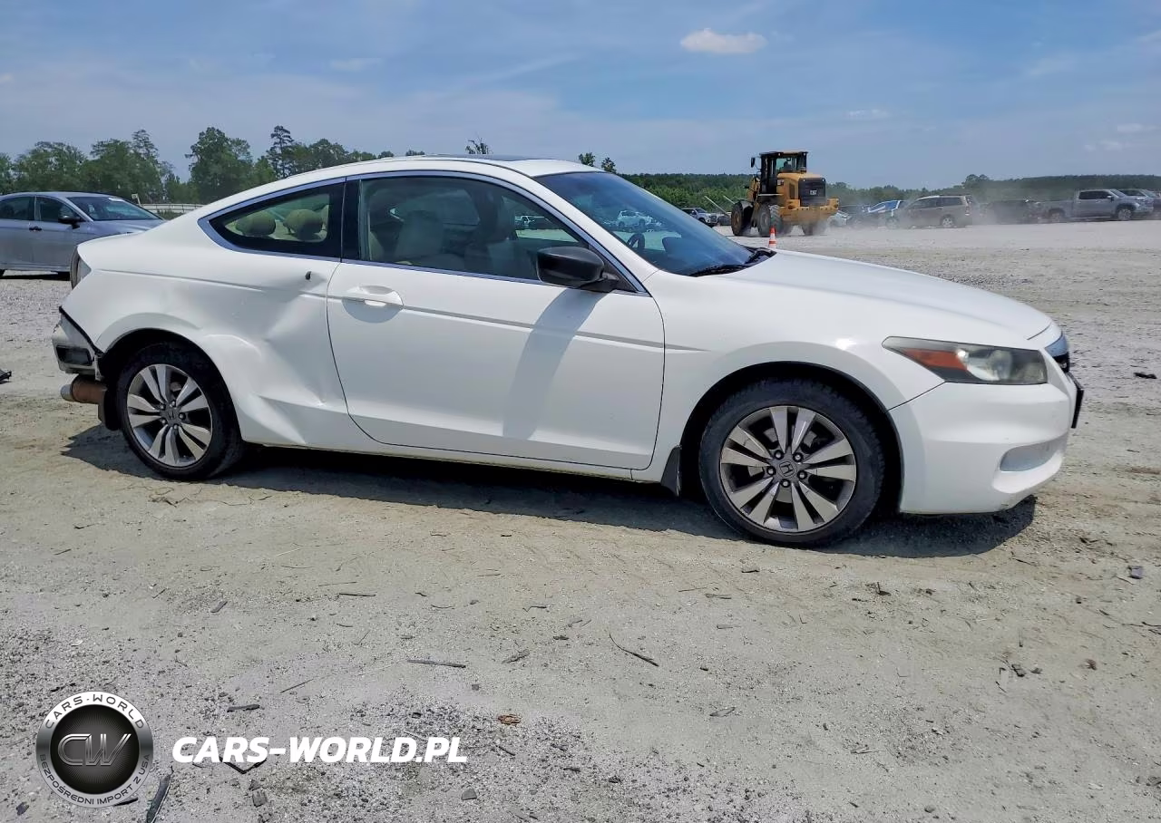 2011 Honda Accord Exl VIN:1HGCS1B83BA008852 - 4