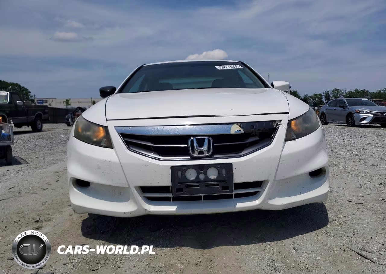 2011 Honda Accord Exl VIN:1HGCS1B83BA008852 - 5