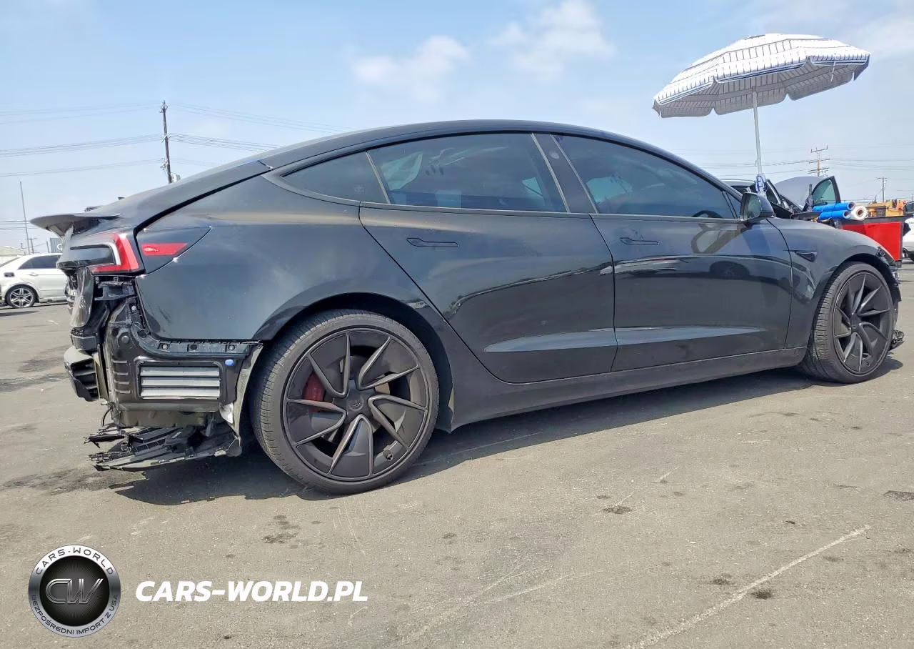 2026 Tesla Model 3 VIN:5YJ3E1ET7TF128989 - 3