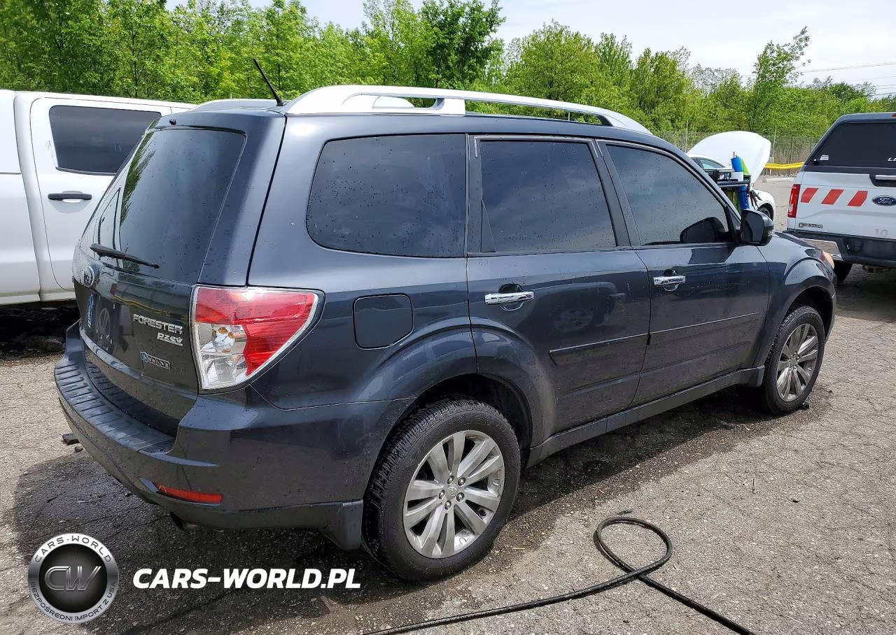 2013 Subaru Forester Touring VIN:JF2SHAGCXDH402169 - 3