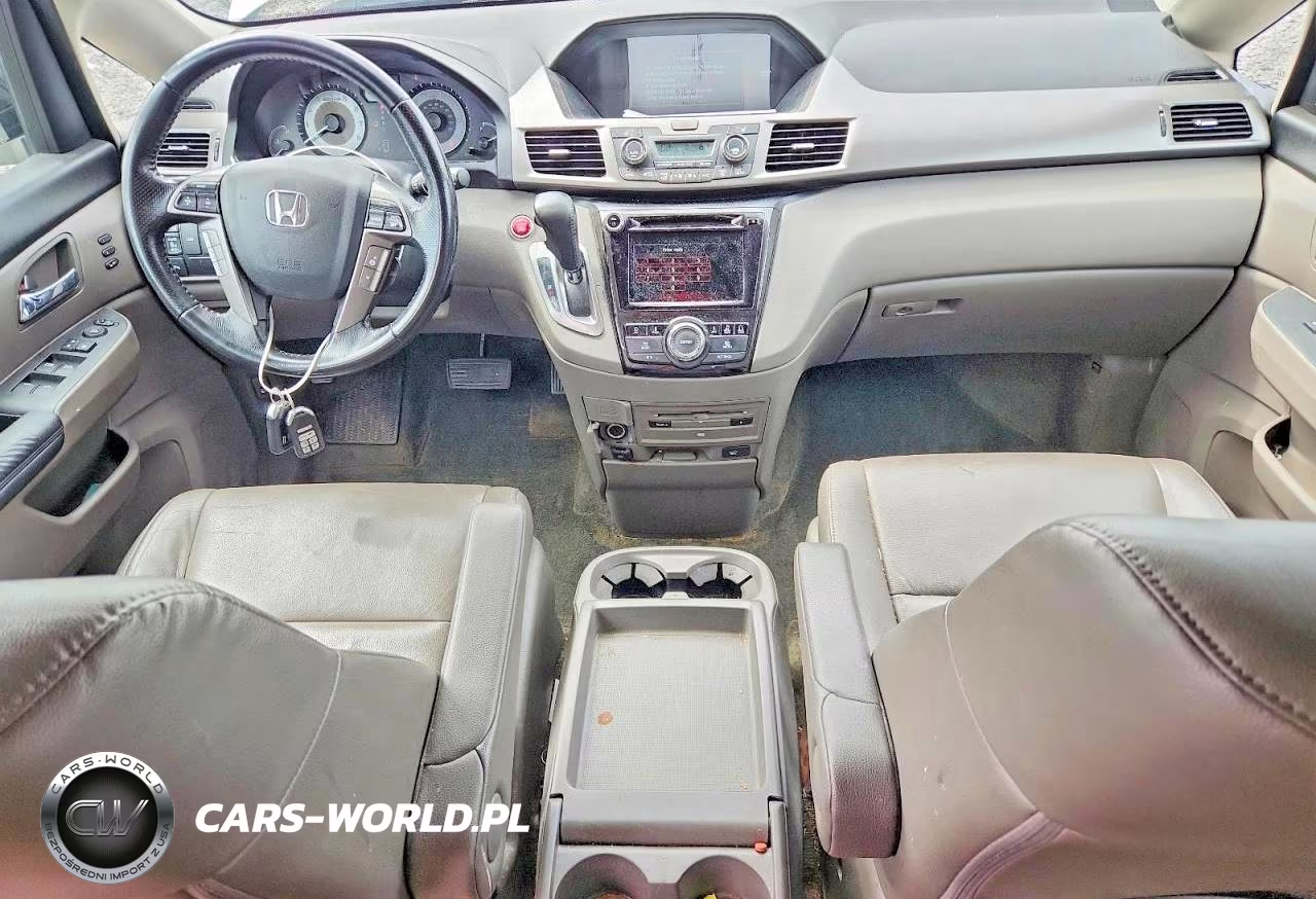 2016 Honda Odyssey Touring VIN:5FNRL5H97GB031529 - 8