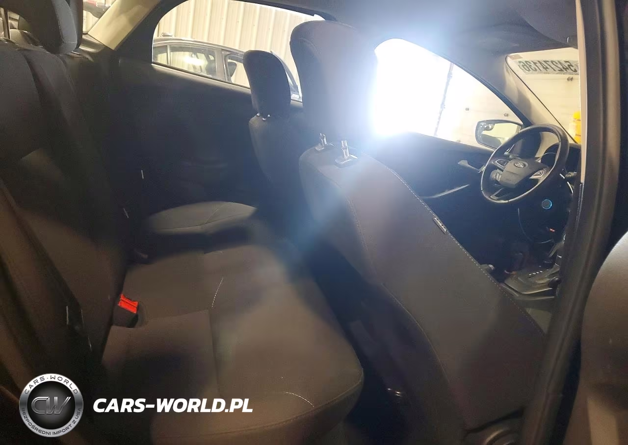 2017 Ford Focus Se VIN:1FADP3F28HL321789 - 10