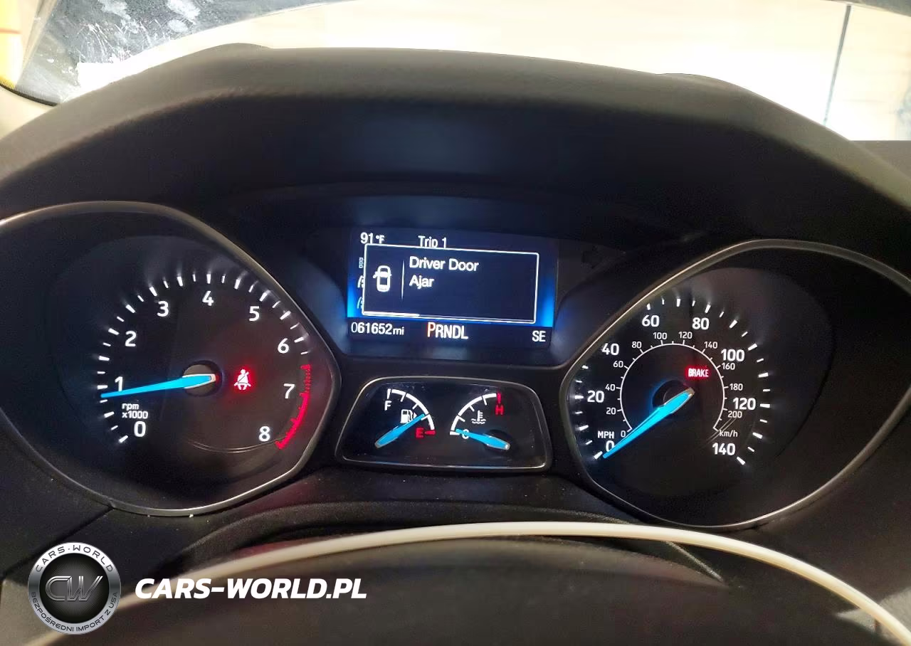 2017 Ford Focus Se VIN:1FADP3F28HL321789 - 9