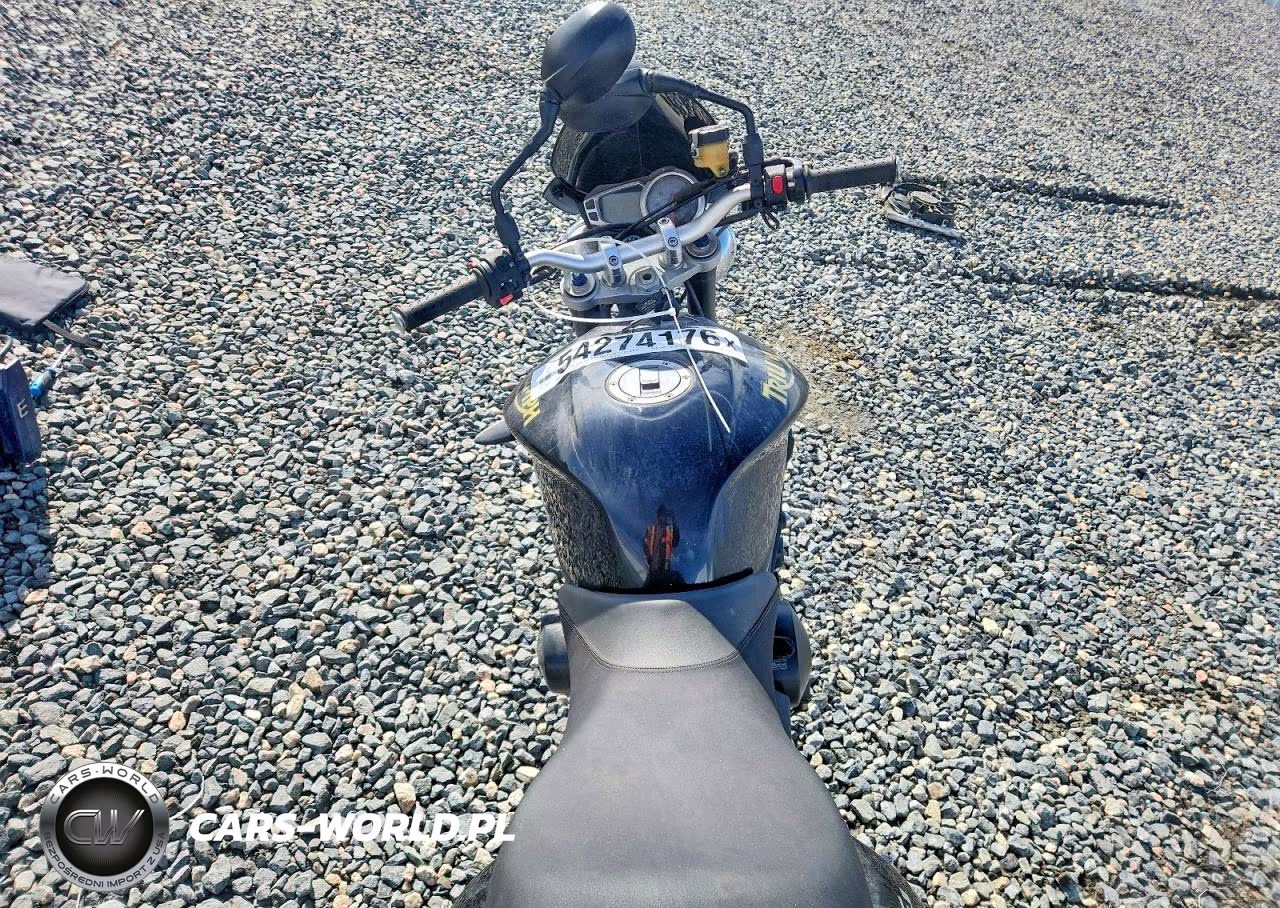 2010 Triumph Motorcycle Street Triple R VIN:SMTD02NE4AJ438695 - 6