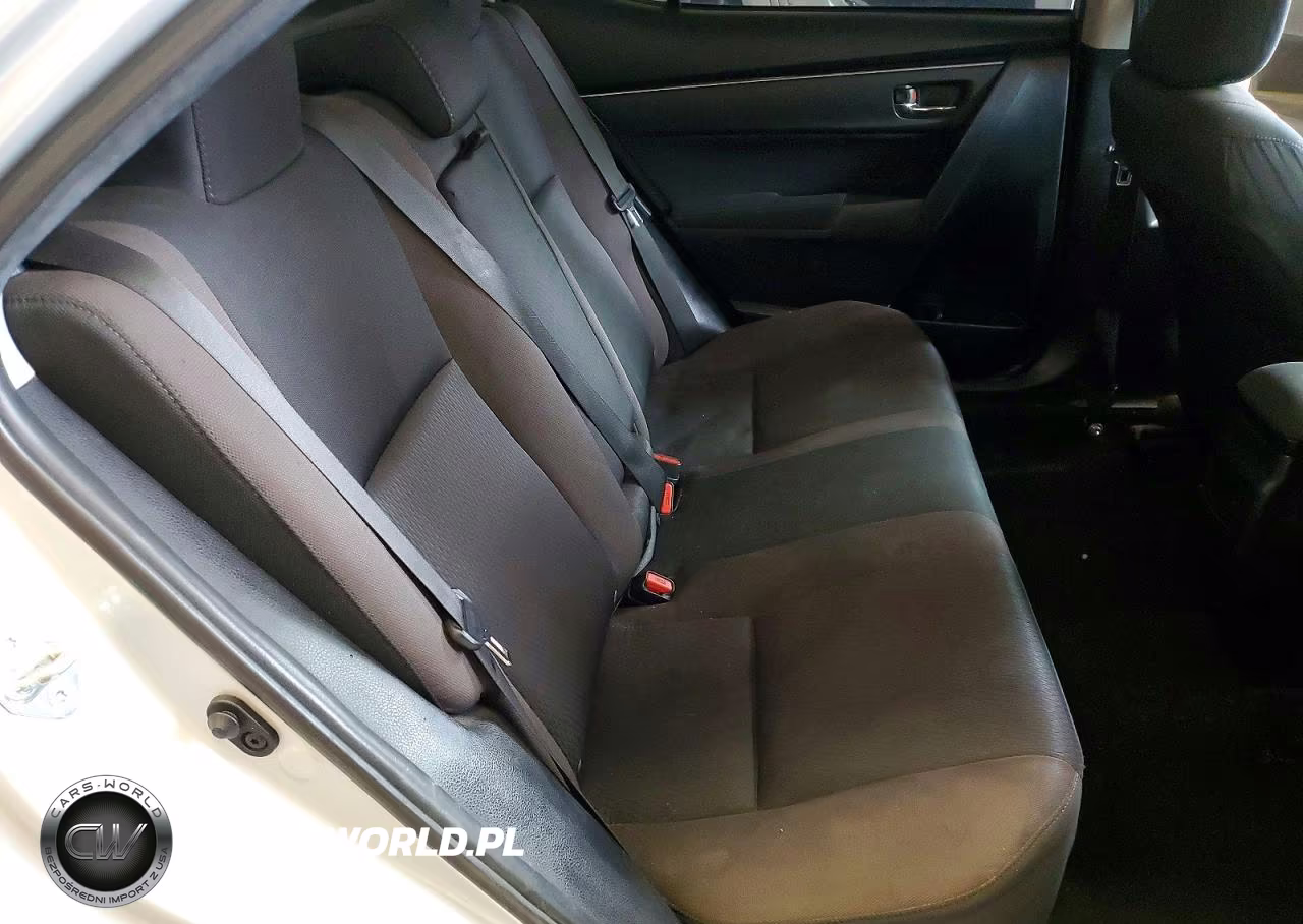 2019 Toyota Corolla Le VIN:5YFBURHE6KP946095 - 10