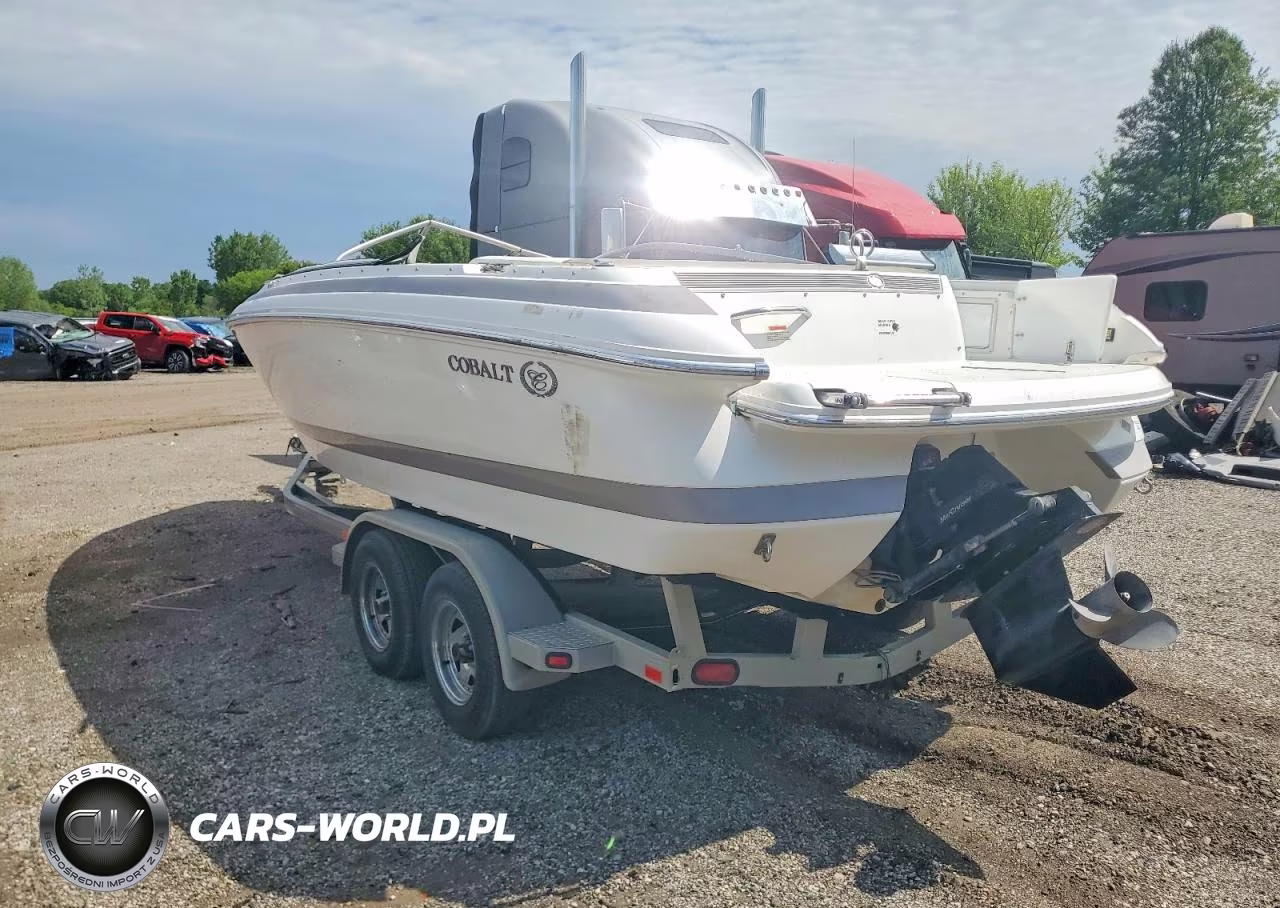 2004 Cobalt Boat VIN:FGE62040I304 - 4