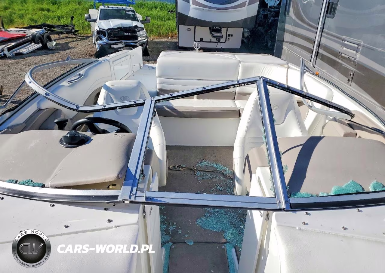 2004 Cobalt Boat VIN:FGE62040I304 - 6