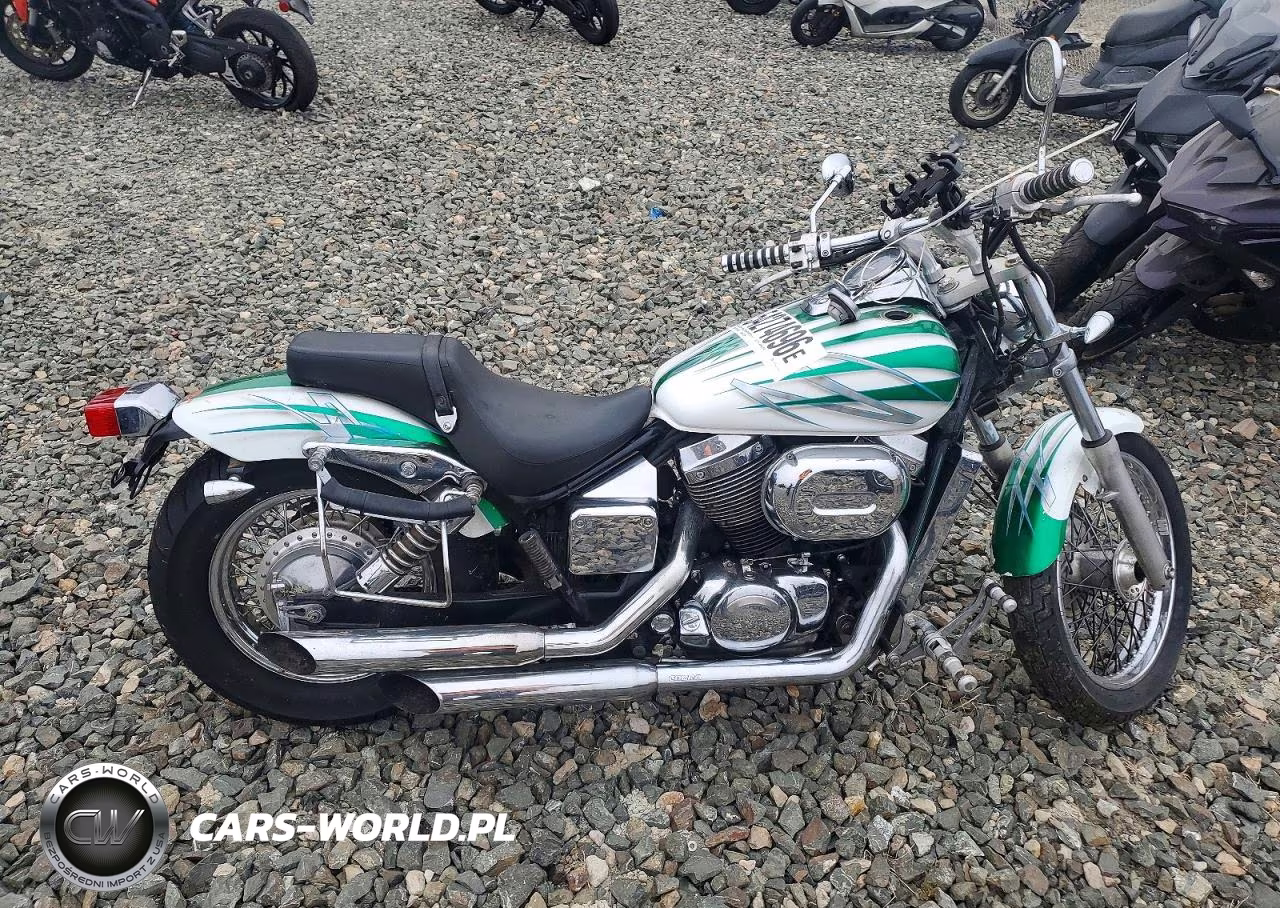2001 Honda Vt750