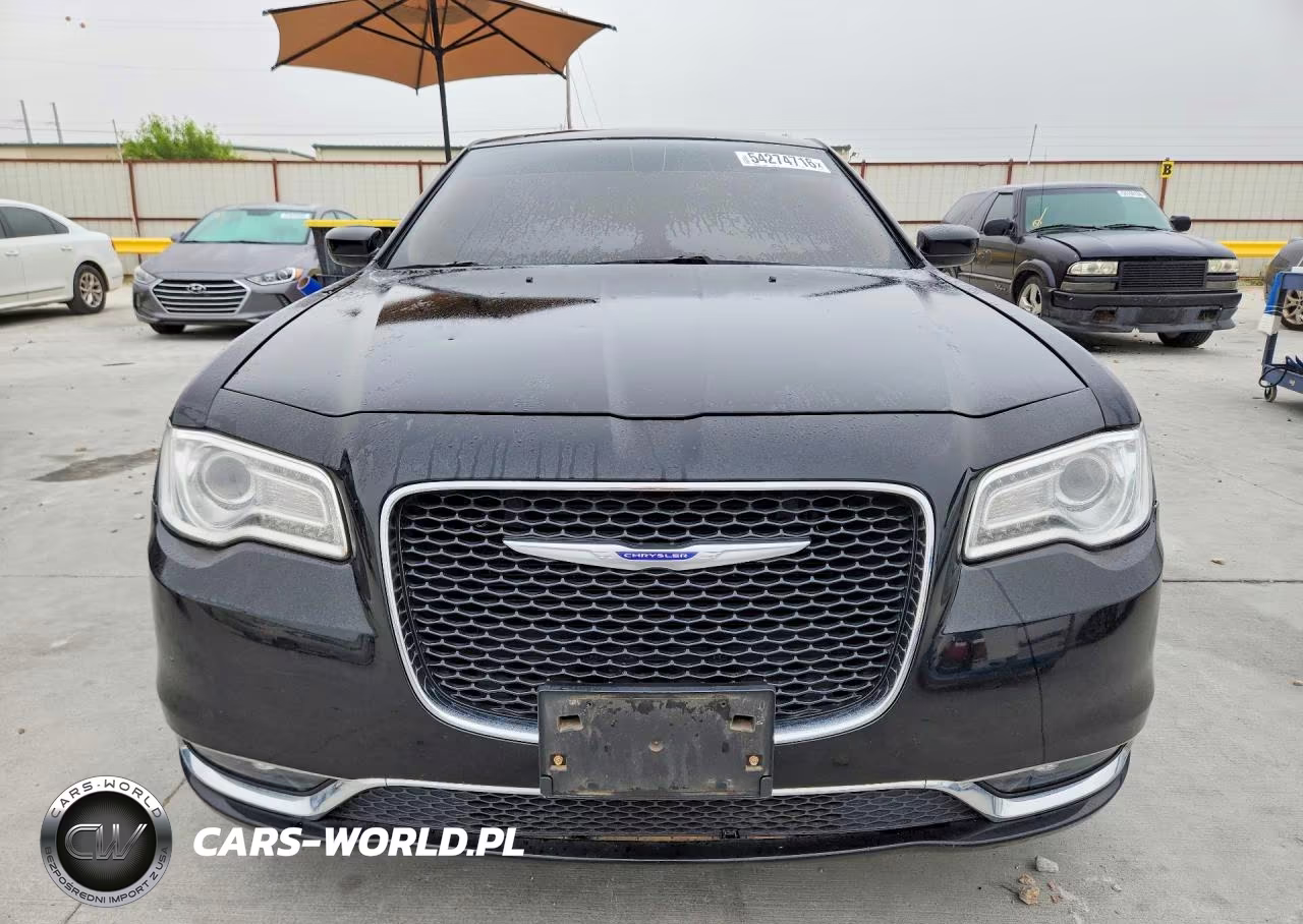 2020 Chrysler 300 Touring VIN:2C3CCAAGXLH117773 - 5