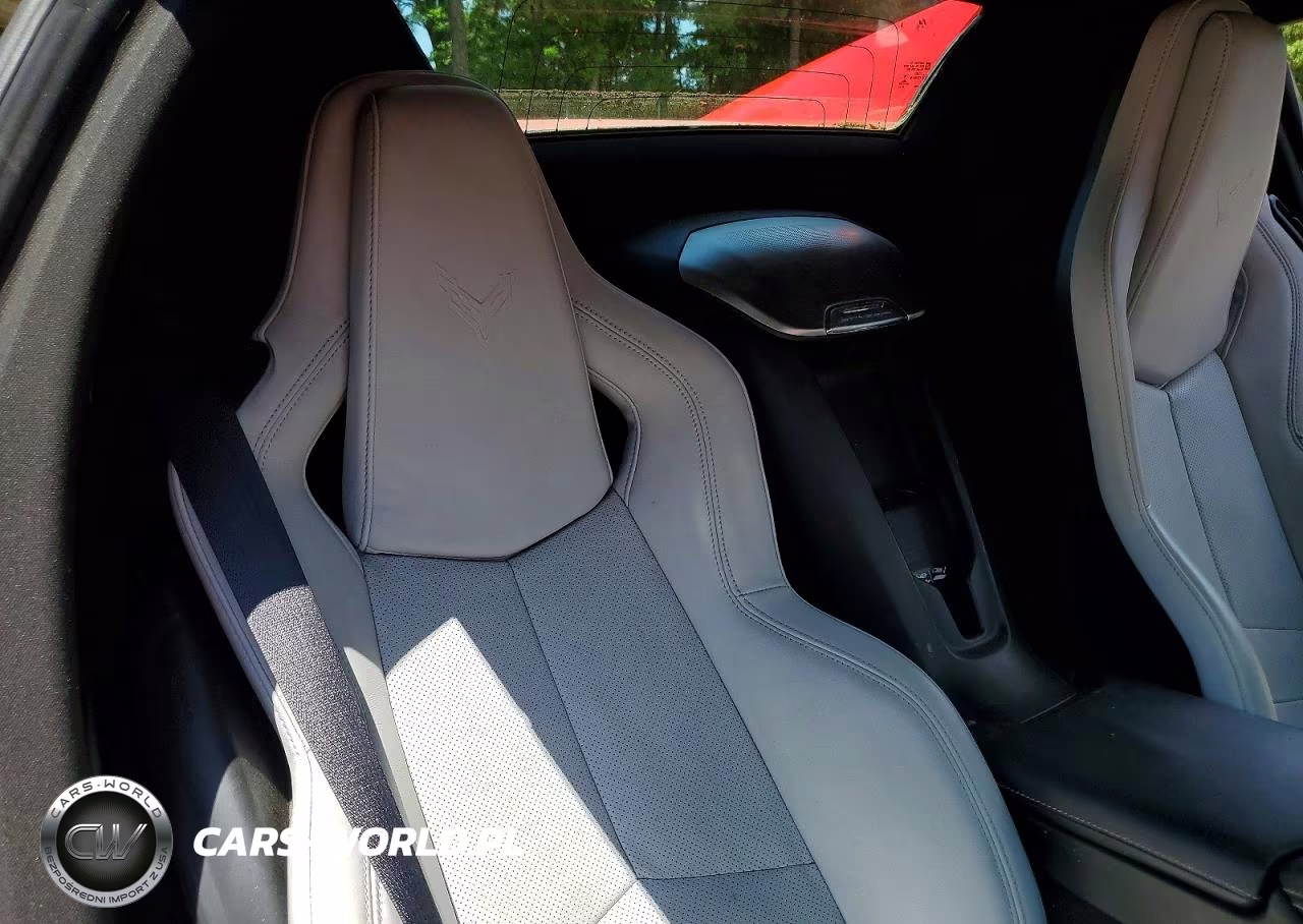 2020 Chevrolet Corvette Stingray 2Lt VIN:1G1Y73D4XL5116254 - 10