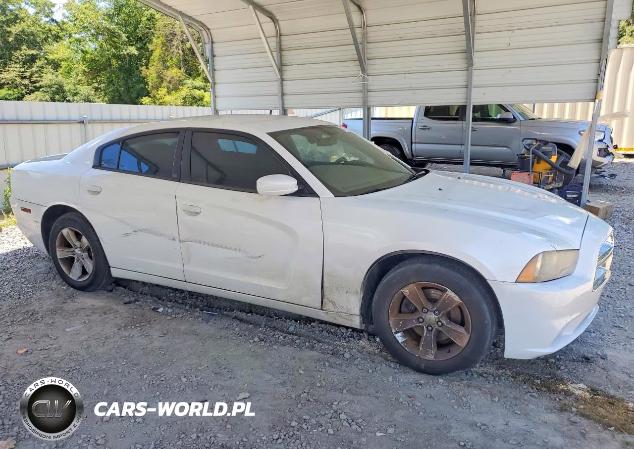2013 Dodge Charger Se VIN:2C3CDXBG6DH571101 - 4