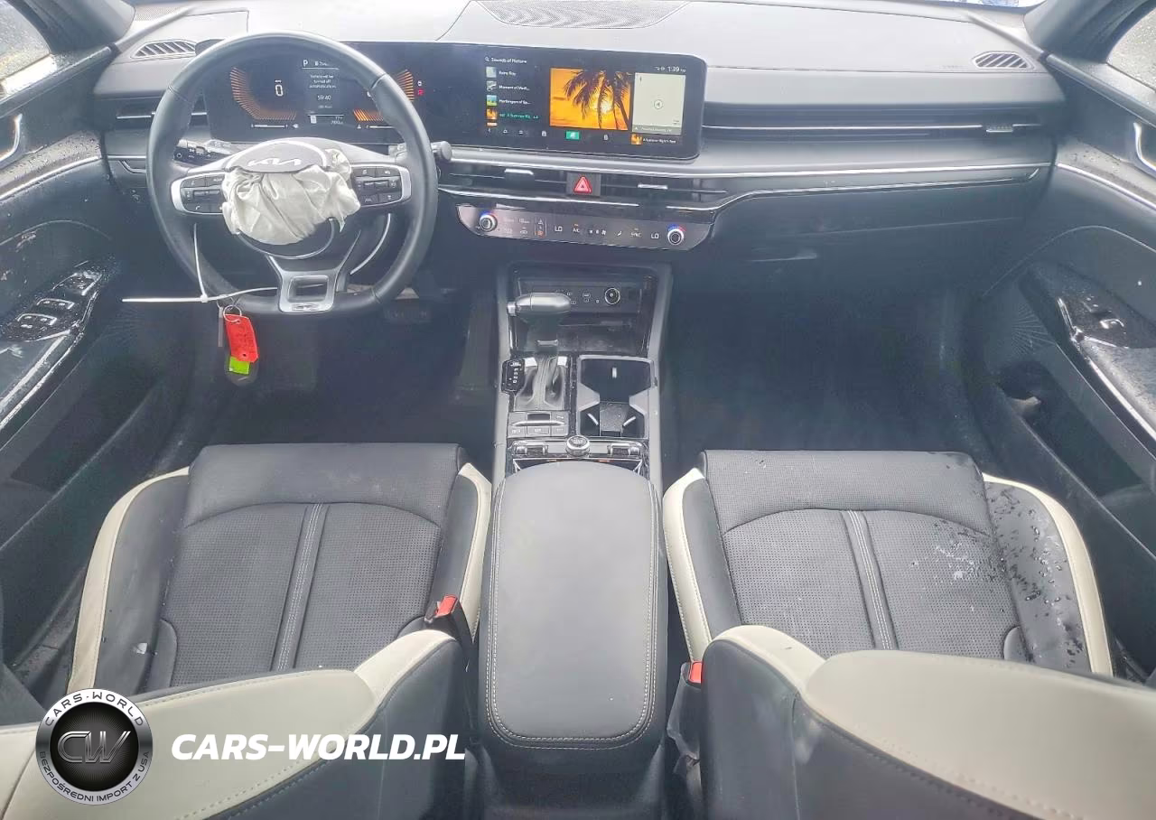 2025 Kia K5 Gt Line VIN:KNAG64J7XS5371637 - 8