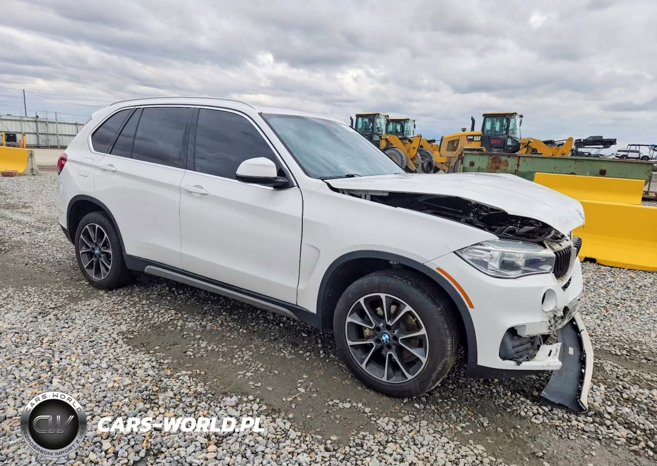 2017 BMW X5 xDrive35I VIN:5UXKR0C51H0U50417 - 4