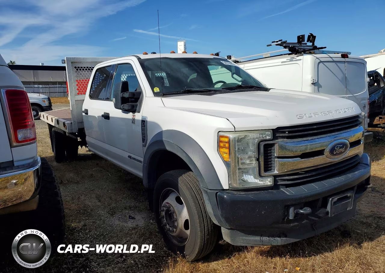 2017 Ford F550 Super Duty VIN:1FD0W5HTXHEB48645 - 4