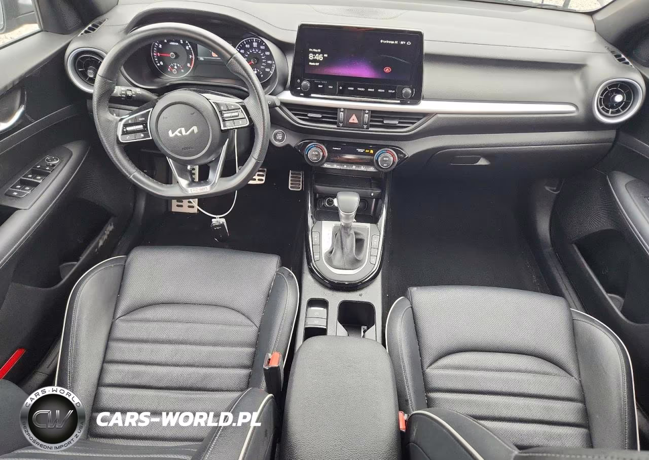 2024 Kia Forte Gt Line VIN:3KPF54AD4RE832059 - 8