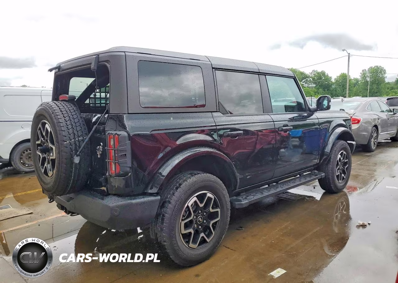 2024 Ford Bronco Outer Banks VIN:1FMDE8BH8RLB45279 - 3
