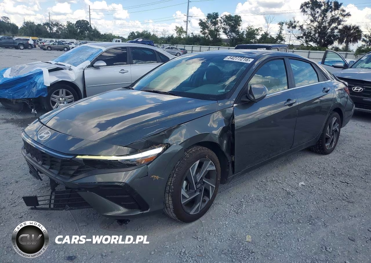 2025 Hyundai Elantra Sel – zdjęcie 1 z 12