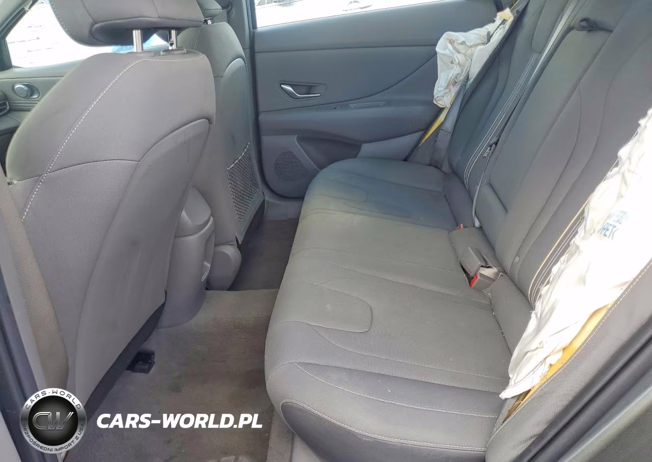 2025 Hyundai Elantra Sel VIN:KMHLS4DG4SU905306 - 10