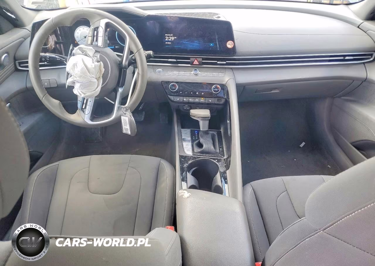 2025 Hyundai Elantra Sel VIN:KMHLS4DG4SU905306 - 8