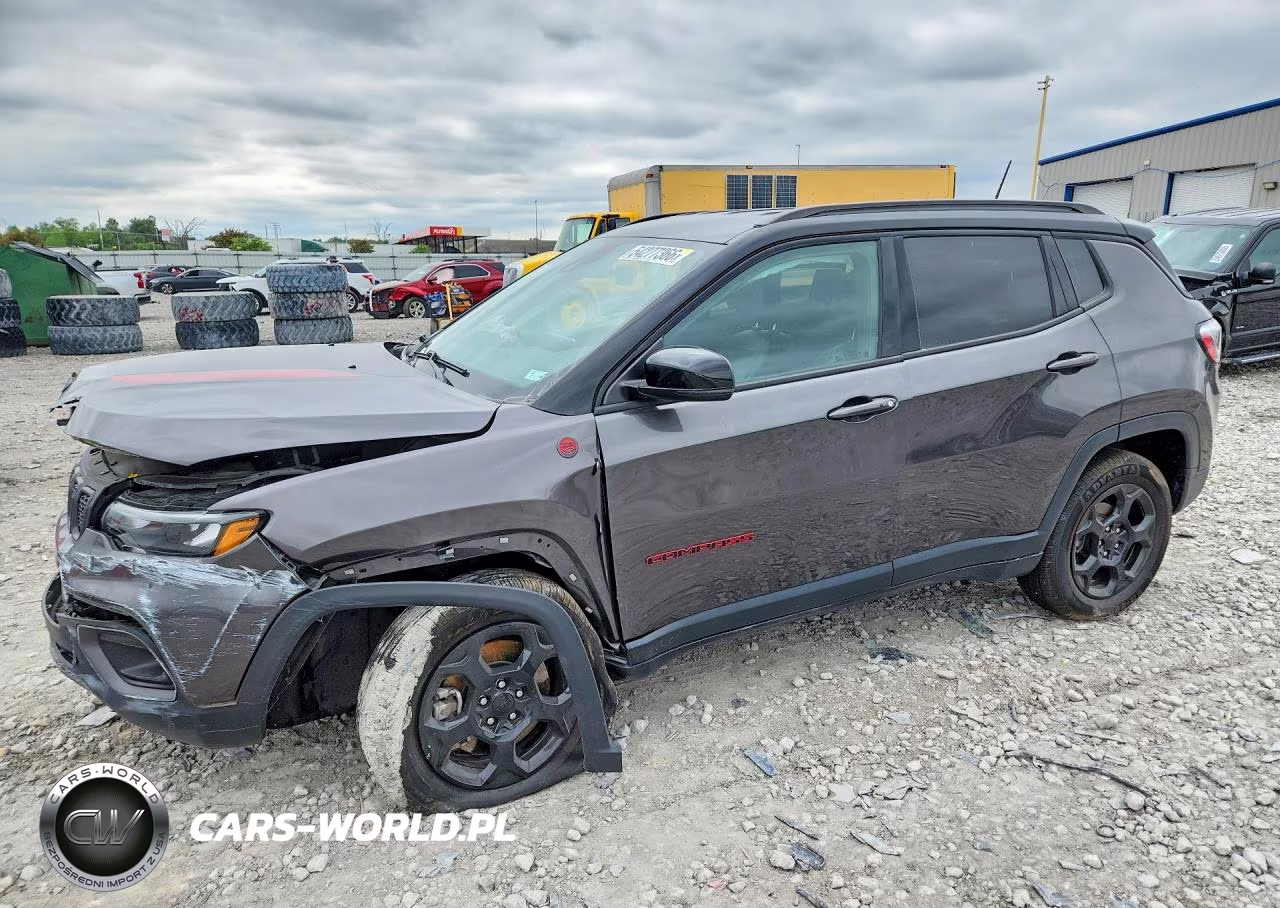 2023 Jeep Compass Trailhawk – zdjęcie 1 z 13