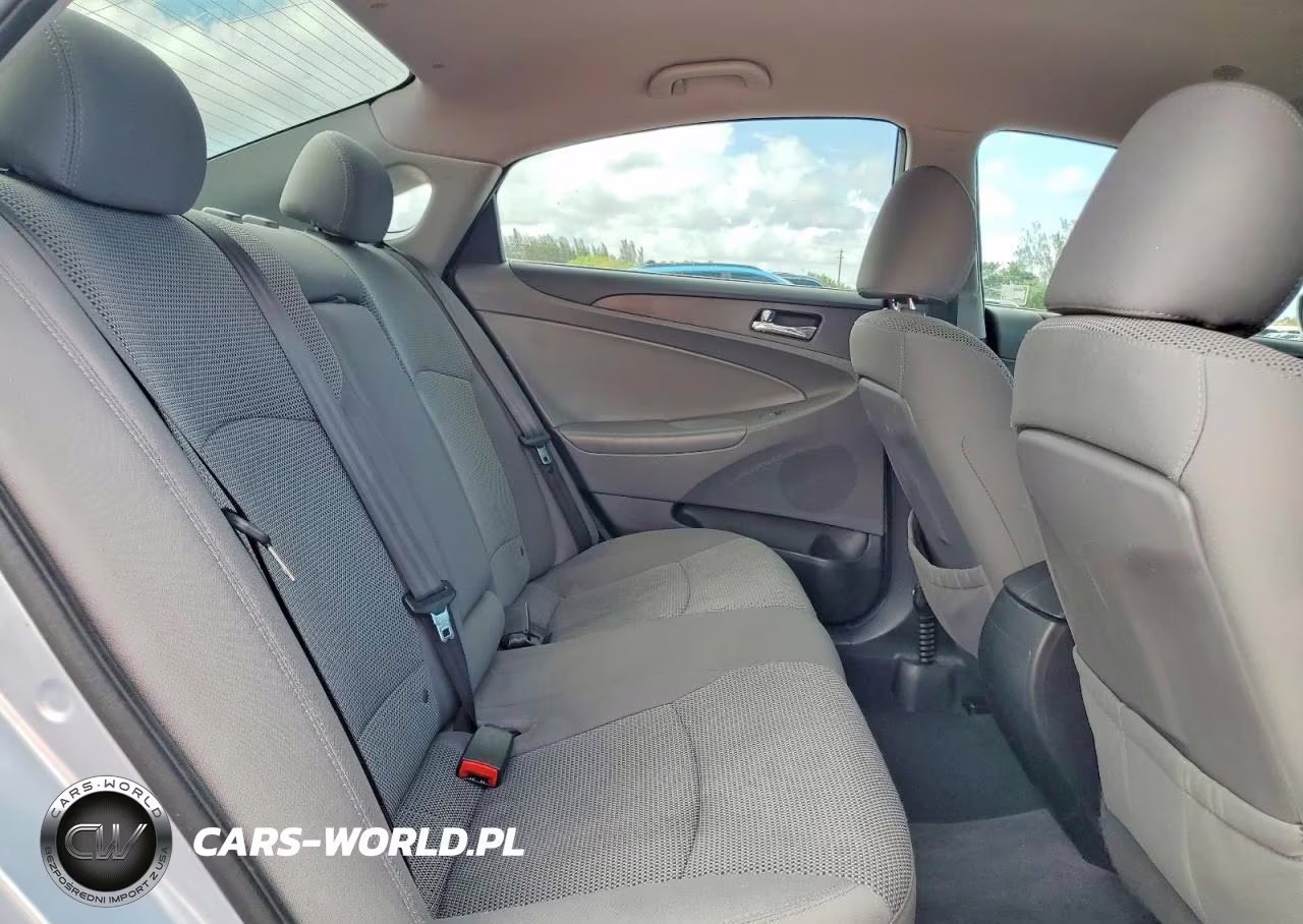 2013 Hyundai Sonata Gls VIN:5NPEB4AC7DH561711 - 10