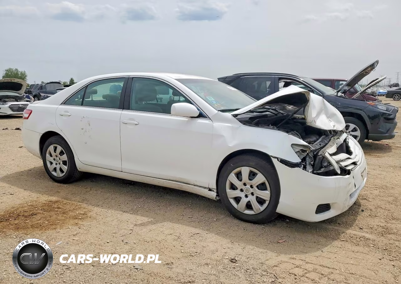 2011 Toyota Camry Le VIN:4T4BF3EK2BR204976 - 4