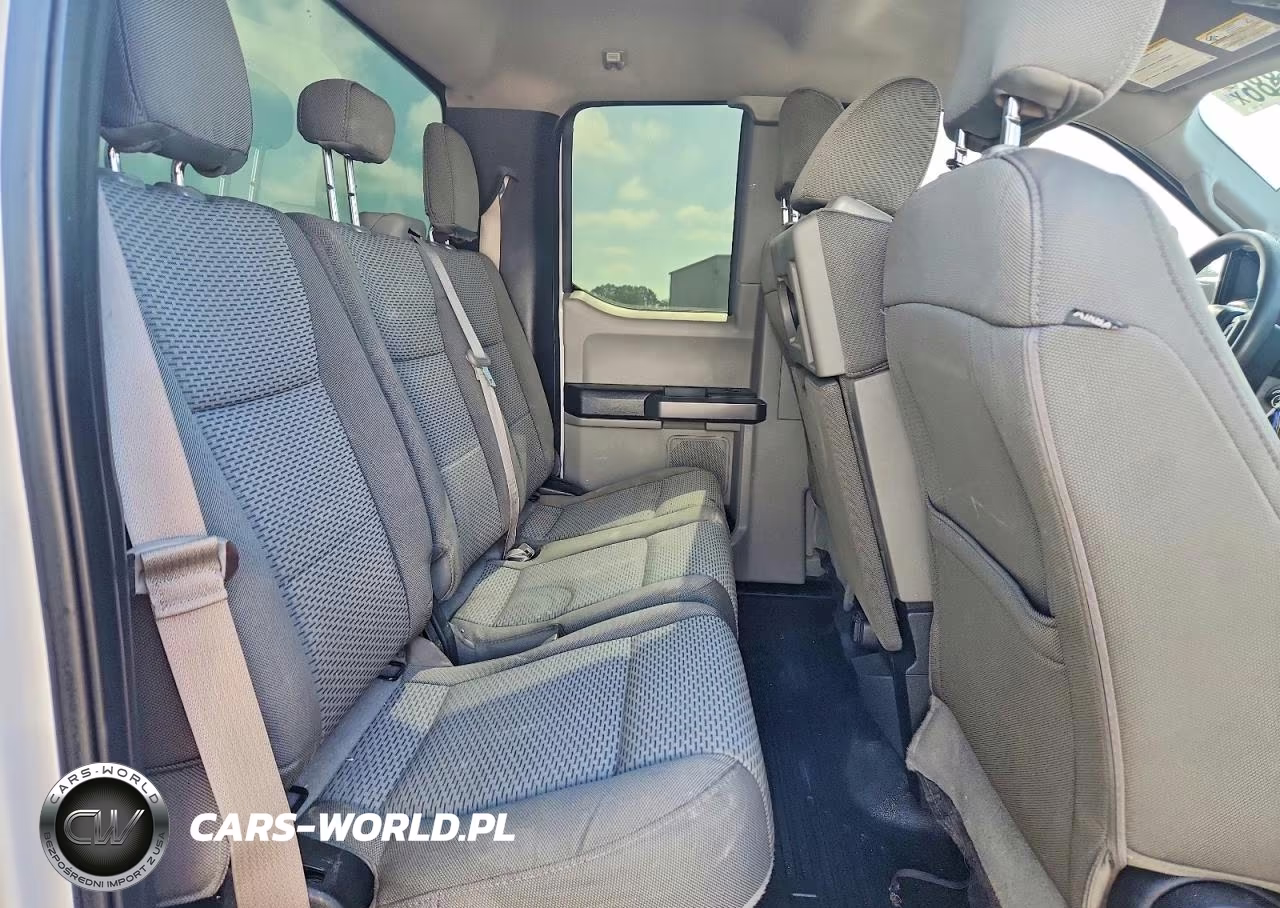 2019 Ford F250 Super Duty VIN:1FT7X2B68KEF22646 - 10