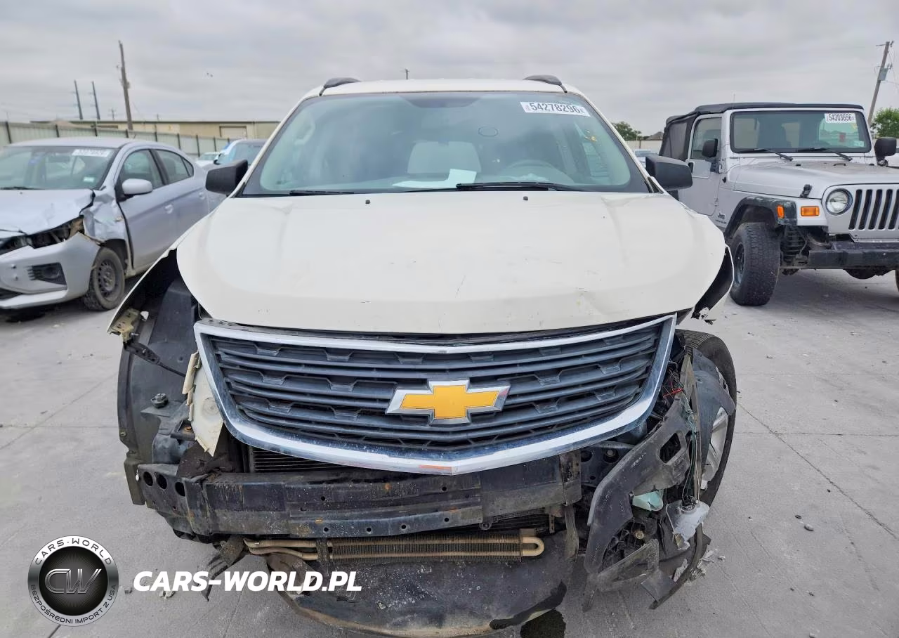 2015 Chevrolet Traverse Ls VIN:1GNKRFKD8FJ104165 - 5